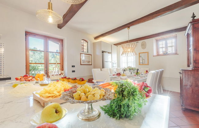 Amore Farmhouse Retreat - Photo 6