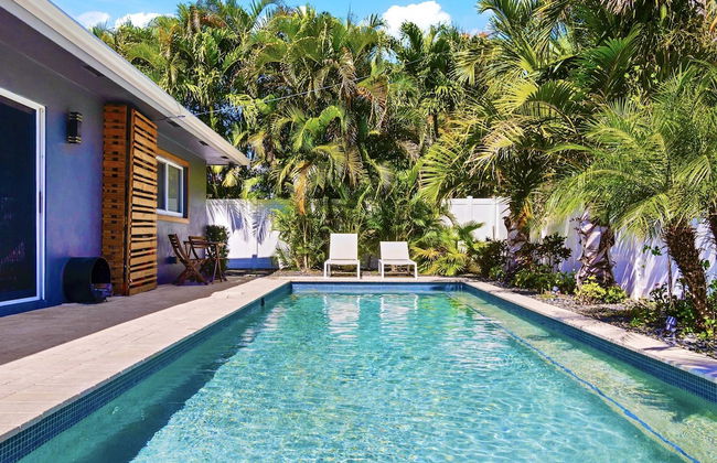 Beach Bliss 10 Mins to Waves 3BR Oasis With Pool - Photo 47