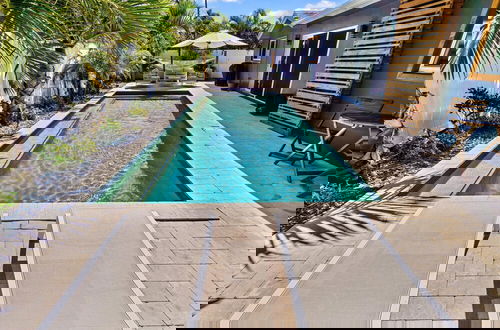 Foto 45 - Beach Bliss 10 Mins to Waves 3BR Oasis With Pool