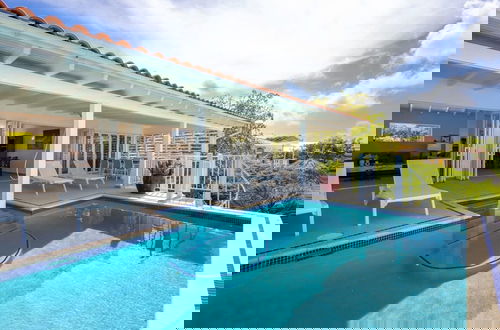 Photo 8 - Coral Dreams Ocean Whispers at Villa Solaris