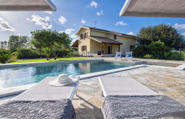 Sardinia Re - Villa Gialla - Photo 18