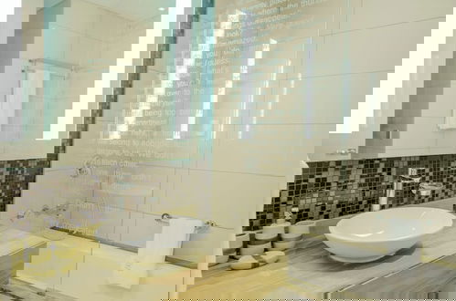 Foto 49 - Aya - Two Bedroom Retreat at Damac Towers Paramount