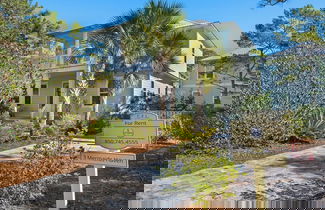 Foto 1 - Modern Beach Home in Seagrove - Across From Eastern Lake