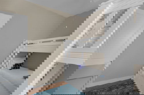Foto 3 - Modern Beach Home in Seagrove - Across From Eastern Lake