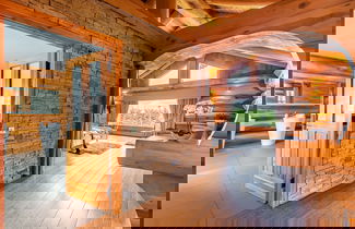 Foto 2 - The Vu Log Cabins