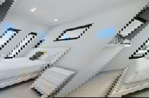 Foto 8 - Brand New Modern Villa w 3BR 2 5BA Privatepool