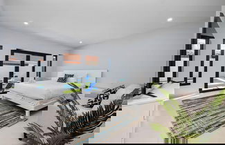 Foto 3 - Brand New Modern Villa w 3BR 2 5BA Privatepool