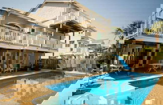 Photo 2 - Enjoy Sunny Daze Private Pool Walk to Beach