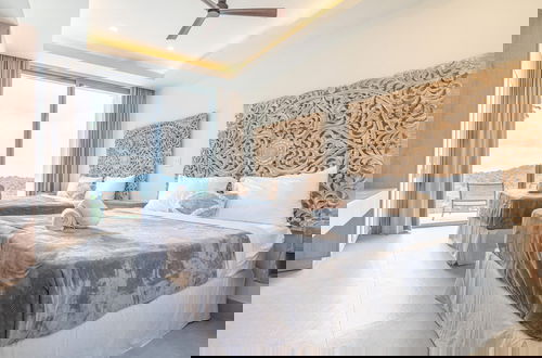Photo 15 - Casa Frenchie Luxury Oceanview Jungle Villa 12pp