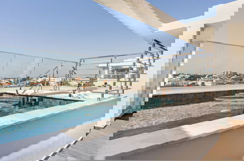 Foto 11 - YAMAS Urban Living Pool Penthouse Marvel