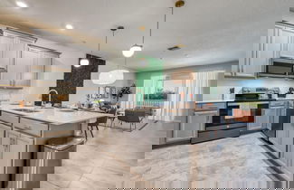 Foto 2 - Chic 3BR Modern Condo Spacious Mickey-themed