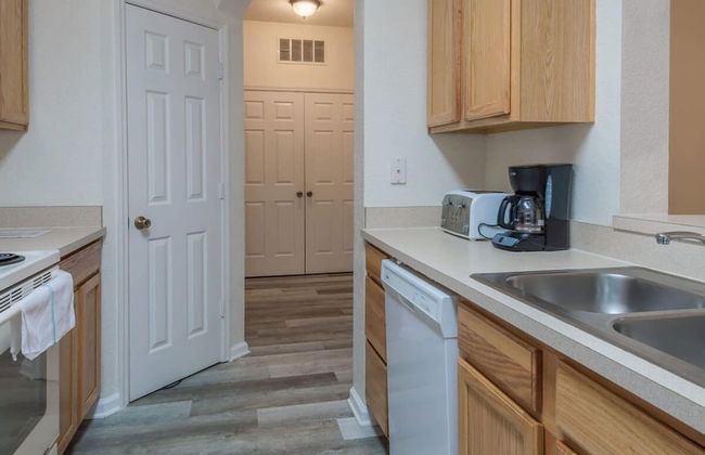 2785 Unit 105 Lovely Apartament 3BD Close to Disney - Foto 6