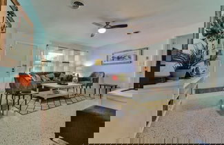 Photo 3 - Amazing Pet Friendly 3 Bed House - Heated Pool 3 Bedroom Home by RedAwning