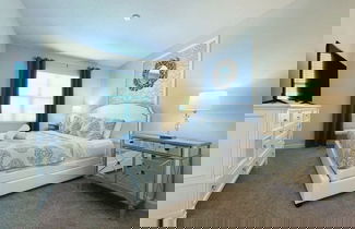 Foto 3 - Beautiful 6 Bed Pool Game Spa Home Champions Gate 6 Bedroom Home by Redawning