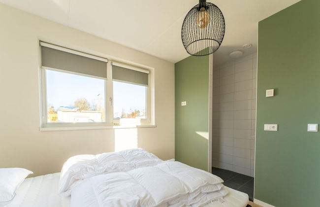 Beautiful Holiday Home in Scherpenisse With Charming Terrace - Foto 7