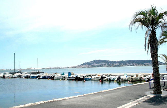 Nice Holiday Home With Garden Near Beach - Foto 16