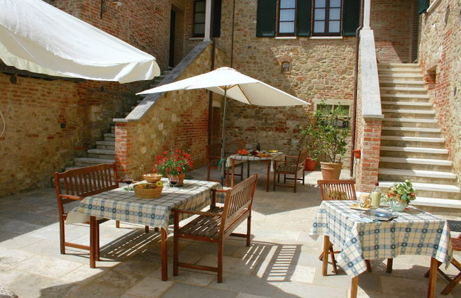 Lovely Farmhouse in Asciano With Swimming Pool - Foto 74