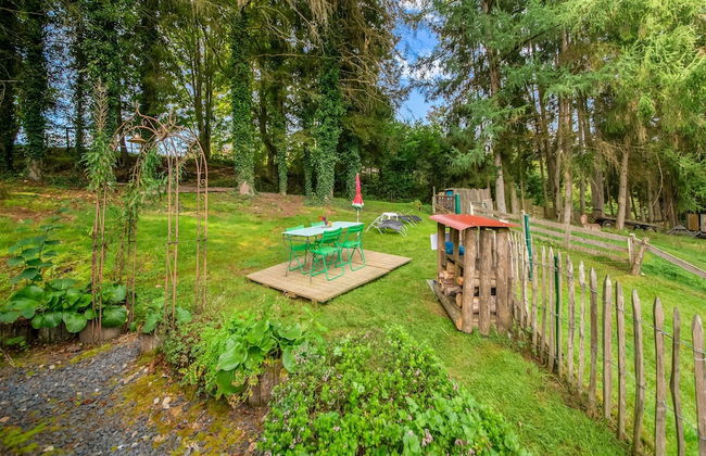 Lively Holiday Home With Garden, Barbecue, Garden Furniture - Foto 40