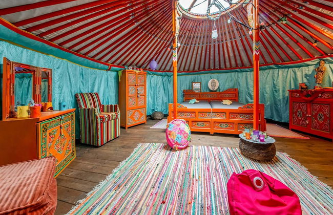 Lively Holiday Home With Garden, Barbecue, Garden Furniture - Foto 9