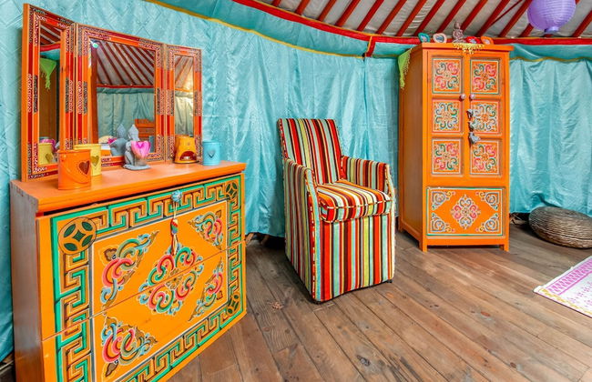 Lively Holiday Home With Garden - Foto 13