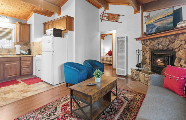 Cute Cozy Cabin - Foto 12