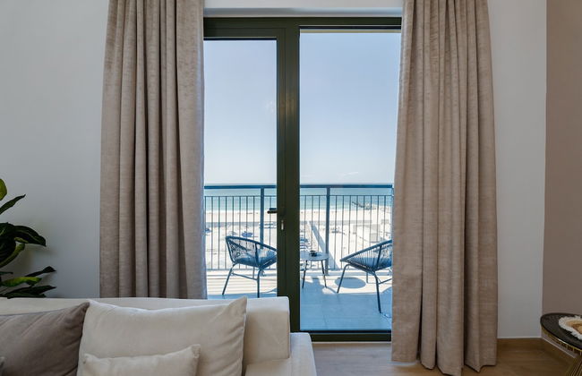 Contemporary La Mer 1BR w Beach Access - Foto 10