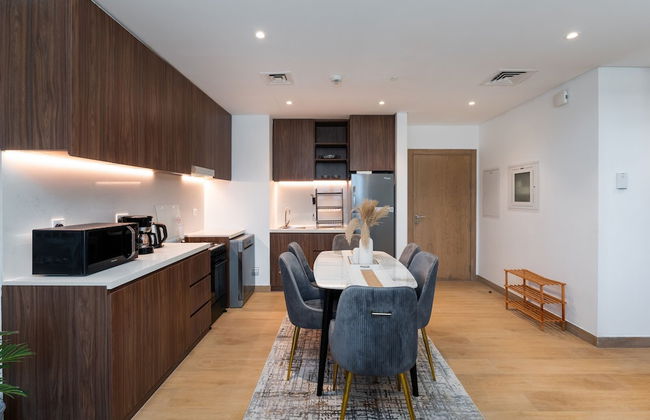 Contemporary La Mer 1BR w Beach Access - Foto 12