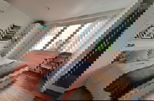 Photo 2 - Holiday Flat With Balcony Terrace Near the Beach