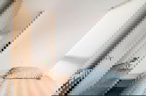 Foto 2 - Uhaus 704