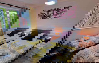Foto 2 - Stylish Pet Friendly 3 Bedroom House in Manchester
