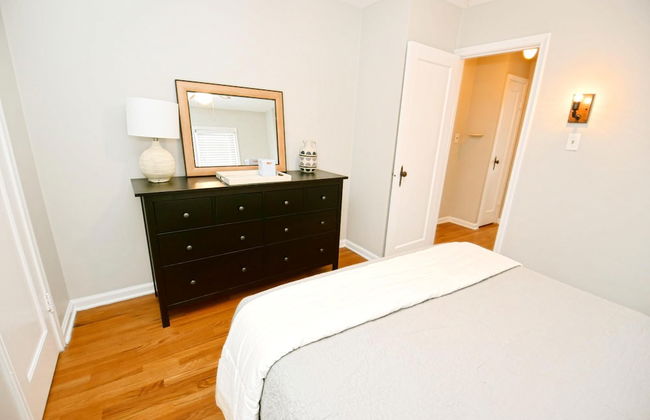 3 Bedroom Home 7 Blocks From ND Firepit 54231 - Photo 6
