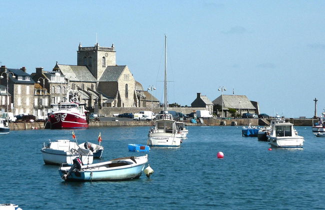 Holiday Home in Denneville Near Sandy Beach - Foto 20