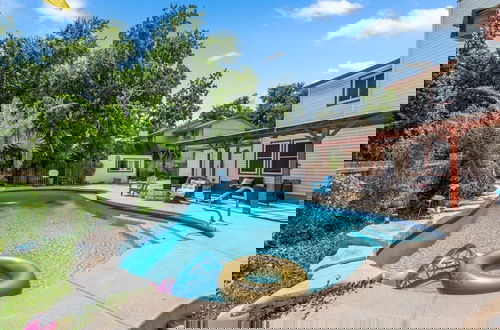 Photo 30 - Oasis w Huge Pool & BBQ Patio
