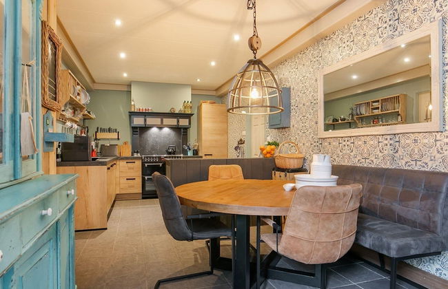 Chalet in Ternaard Near Heritage Site - Photo 18