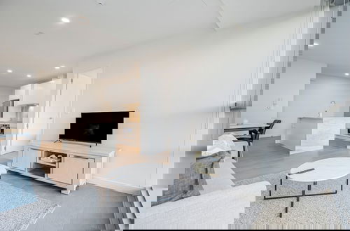 Foto 8 - Modern Bright Central Apartment