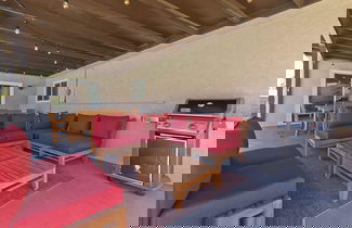 Foto 2 - Modern Home w Private Pool Spa Pets Welcome