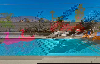 Foto 1 - Modern Home w Private Pool Spa Pets Welcome
