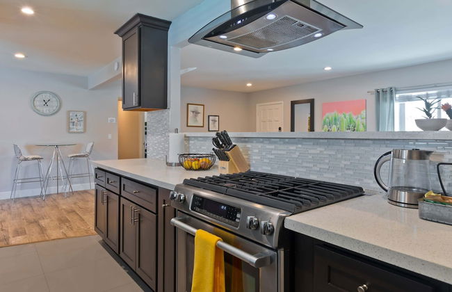 Modern Home w Private Pool Spa Pets Welcome - Foto 17