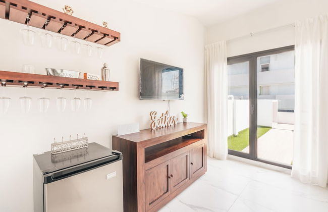 Cozy 2 BR Aparment With Private Pool - Foto 23