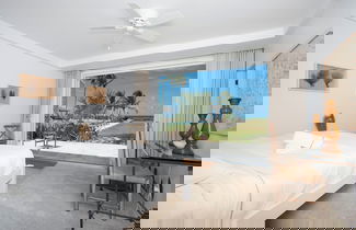 Foto 3 - Seaside Serenity: Private Home With Ocean Views