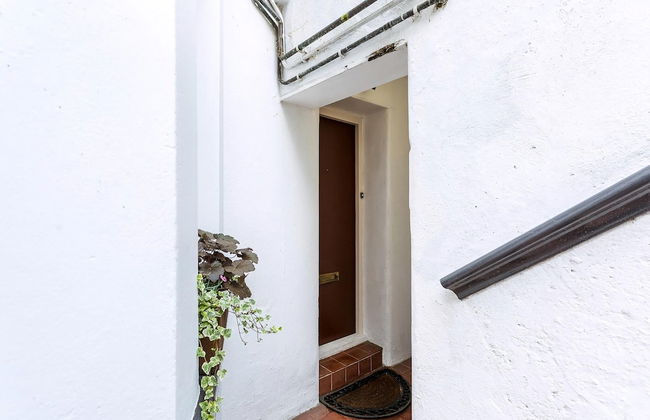Chiswick Gem: Stylish 1-bed Flat for Modern Living - Foto 1