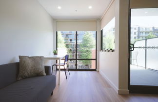 Photo 3 - Modern apt in heart of the city