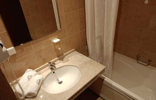 Cosy Mountain View Apartment - 200mbps Wi-fi! - Photo 16