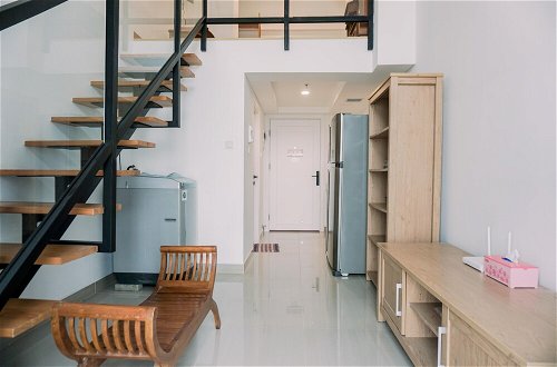 Foto 18 - Cozy Stay And Comfy Studio Loft Kingland Avenue Apartment