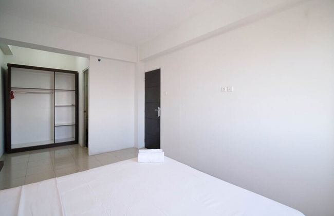 Simple 2Br With Extra Bed At Menara Rungkut Apartment - Photo 8