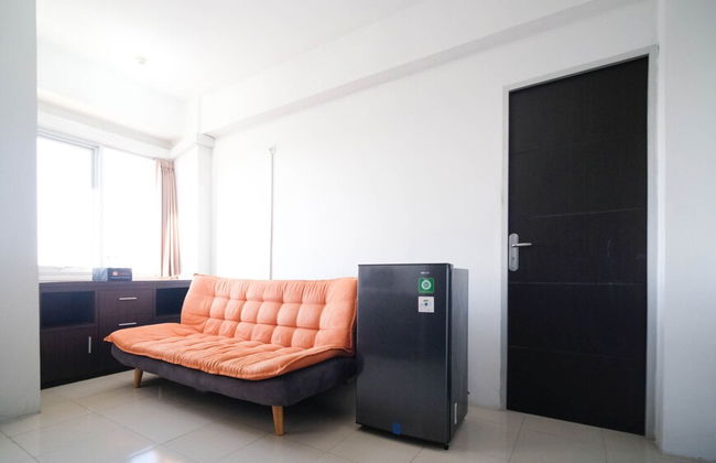 Simple 2Br With Extra Bed At Menara Rungkut Apartment - Photo 36
