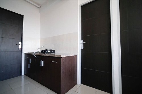 Photo 22 - Simple 2Br With Extra Bed At Menara Rungkut Apartment