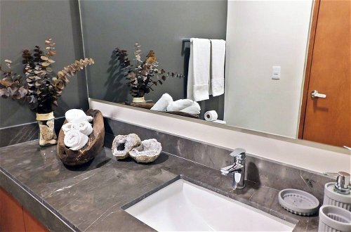 Photo 18 - Lafi's House 2br. Condo W/top Lux Amenities For 7p
