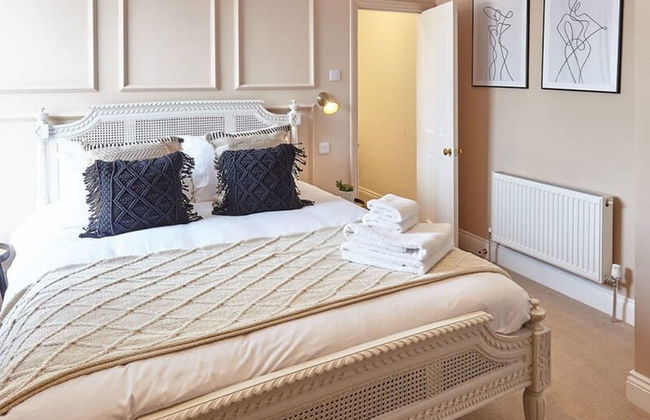 Host Stay Randolph House - Photo 38