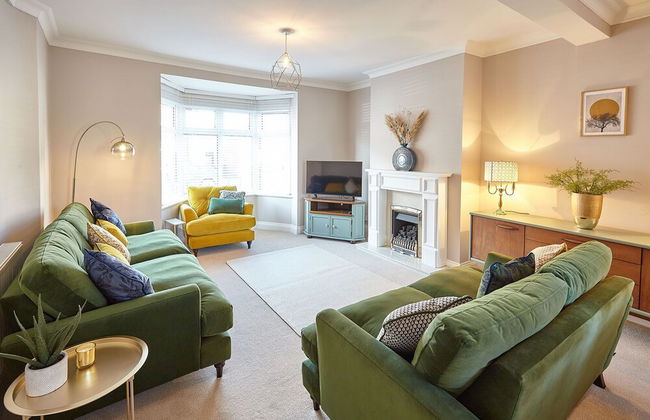 Host Stay Randolph House - Photo 1